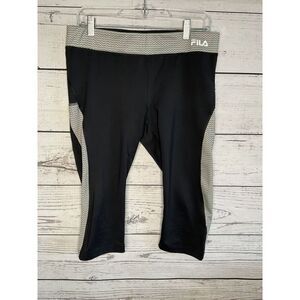 FILA Womens Medium M‎ Black Capri Leggings Running Exercise Workout Sport